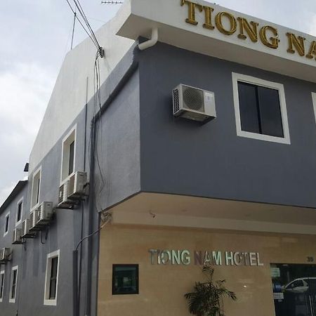 Tiong Nam Hotel Pasir Gudang Exteriér fotografie
